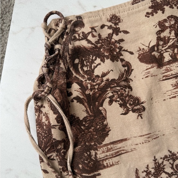 PRETTY LITTLE THING renaissance tapestry lace up corset denim mini skirt - Picture 3 of 8